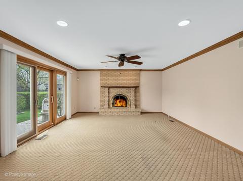 223 Waterford Dr, Willowbrook, IL 60527 photo 13