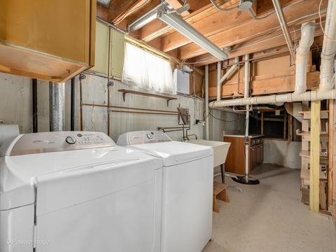 223 Waterford Dr, Willowbrook, IL 60527 photo 25
