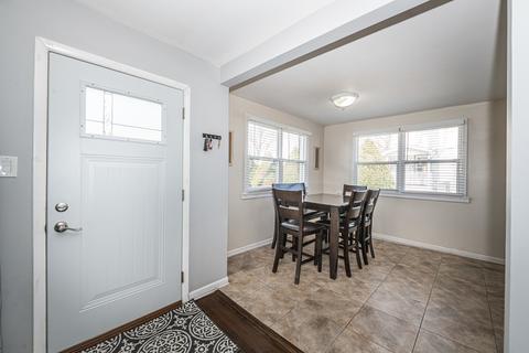 439 Melrose Ave, Hillside, IL 60162 photo 8
