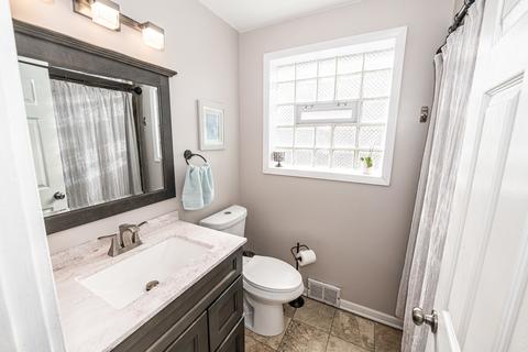 439 Melrose Ave, Hillside, IL 60162 photo 23