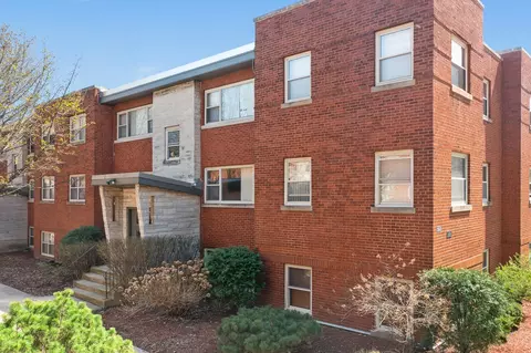 7515 N Damen Ave #7515-E, Chicago, IL 60645