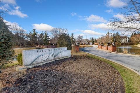 9216 Falling Waters Dr E, Burr Ridge, IL 60527 photo 4