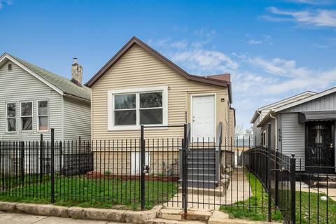 8351 S Kerfoot Ave, Chicago, IL 60620
