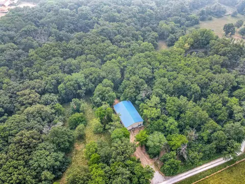 2582 Private Access 401 E, Mahomet, IL 61853