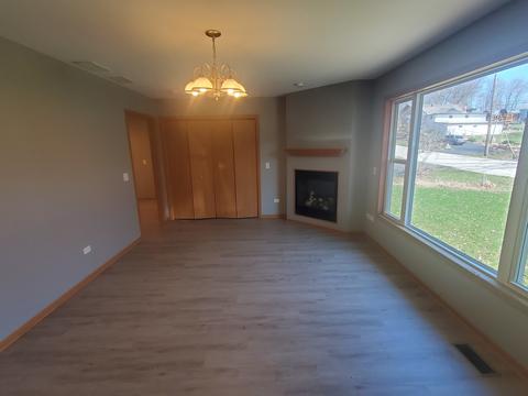 38188 N 3rd Ave, Spring Grove, IL 60081 photo 4