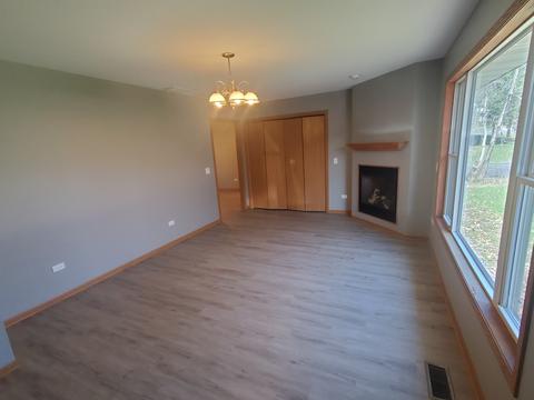 38188 N 3rd Ave, Spring Grove, IL 60081 photo 5