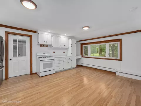 1917 August Ln, Mchenry, IL 60051 photo 10