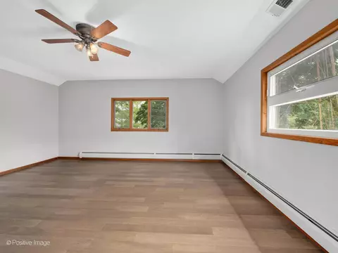 1917 August Ln, Mchenry, IL 60051 photo 16