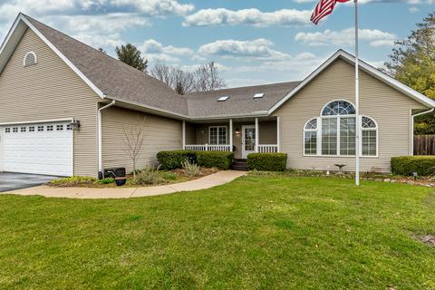 5944 Targee Trl, Roscoe, IL 61073 photo 1