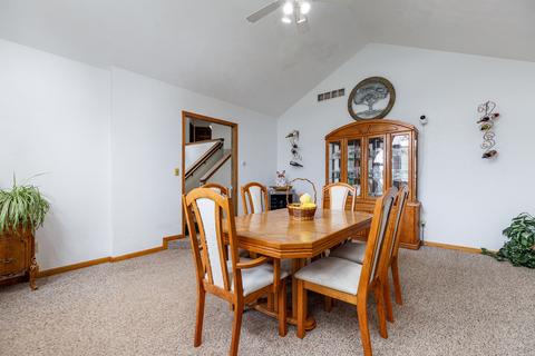 5944 Targee Trl, Roscoe, IL 61073 photo 8
