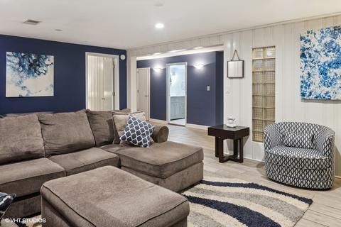 5169 W Devon Ave, Chicago, IL 60646 photo 24