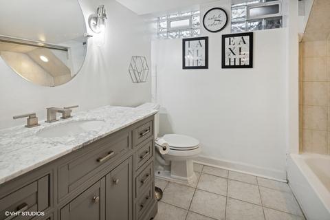 5169 W Devon Ave, Chicago, IL 60646 photo 32