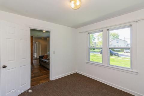 836 2nd Ave, Aurora, IL 60505 photo 7