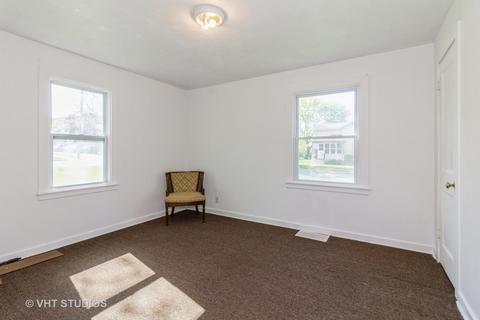 836 2nd Ave, Aurora, IL 60505 photo 5
