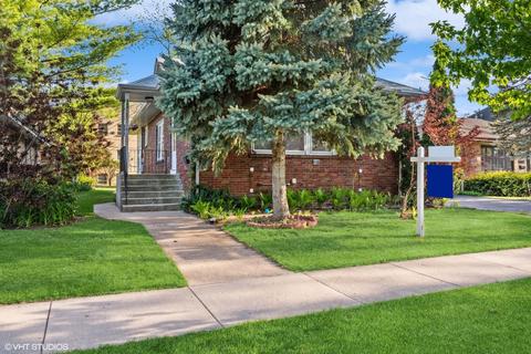 951 Rose Ave, Des Plaines, IL 60016
