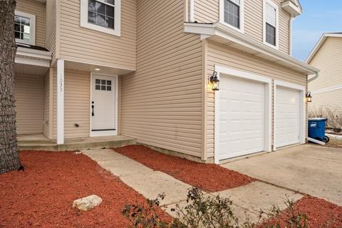 1033 Bentley Ln, Bartlett, IL 60103 photo 3