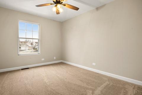 1033 Bentley Ln, Bartlett, IL 60103 photo 20