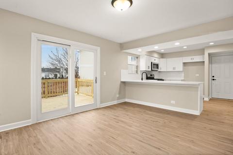 1033 Bentley Ln, Bartlett, IL 60103 photo 9