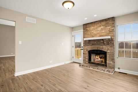 1033 Bentley Ln, Bartlett, IL 60103 photo 8