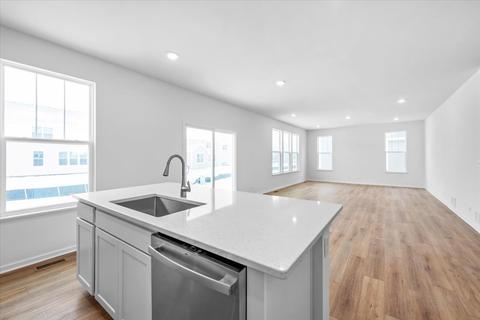 91 Hedgerow Dr, Elgin, IL 60124 photo 14
