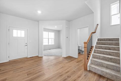 91 Hedgerow Dr, Elgin, IL 60124 photo 7