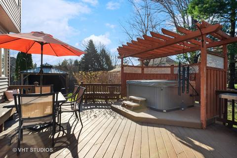 2071 Tunbridge Trl, Algonquin, IL 60102 photo 13