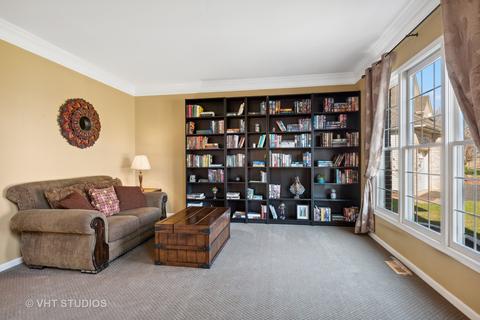 2071 Tunbridge Trl, Algonquin, IL 60102 photo 24