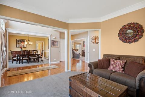 2071 Tunbridge Trl, Algonquin, IL 60102 photo 25