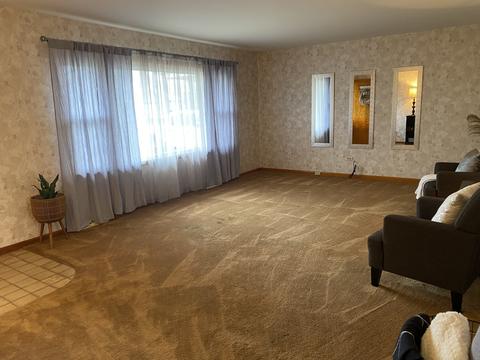 188 E 34th St, Steger, IL 60475 photo 3