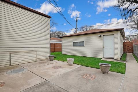 12920 S Lowe Ave, Chicago, IL 60628 photo 25