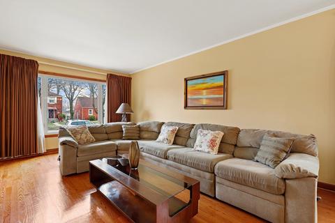12920 S Lowe Ave, Chicago, IL 60628 photo 6