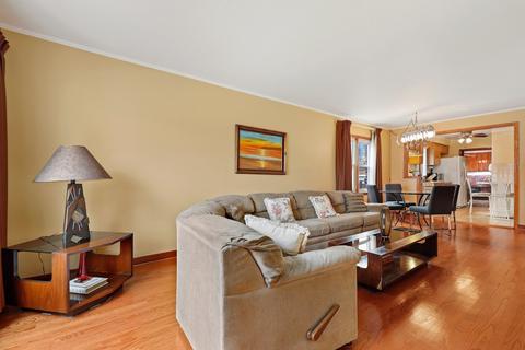 12920 S Lowe Ave, Chicago, IL 60628 photo 5