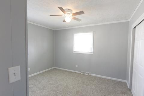 620 N 3rd Ave, Chenoa, IL 61726 photo 21