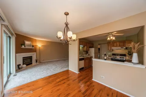 1604 Brittany Ct #A1, Wheeling, IL 60090 photo 5