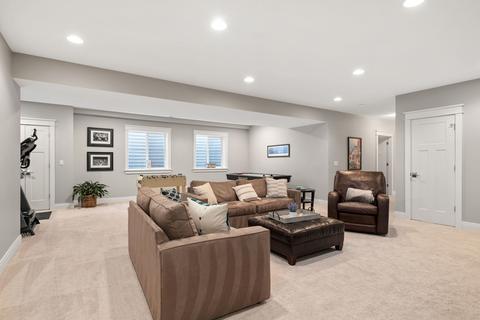 285 E Madison St, Elmhurst, IL 60126 photo 32
