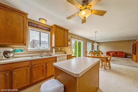 14605 Independence Dr, Plainfield, IL 60544 photo 7