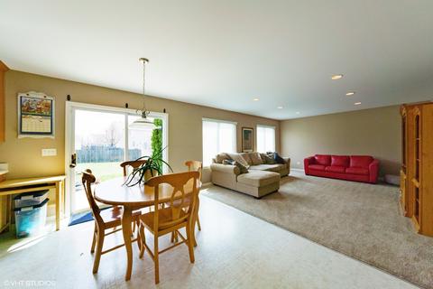 14605 Independence Dr, Plainfield, IL 60544 photo 3