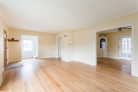 560 Normal Rd, Dekalb, IL 60115 photo 6