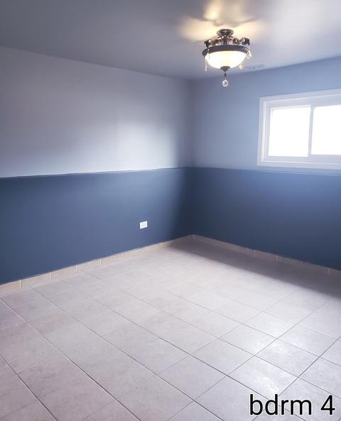 Undisclosed, Addison, IL 60101 photo 17