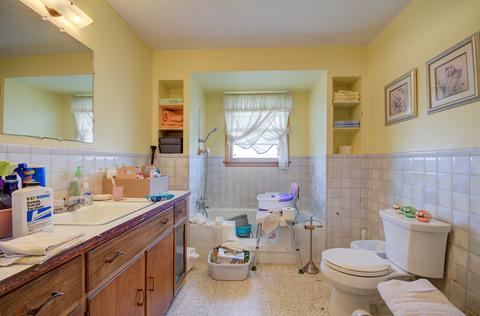 385 N Higgins Rd, Morris, IL 60450 photo 18