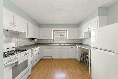 14616 Millard Ave, Midlothian, IL 60445 photo 9
