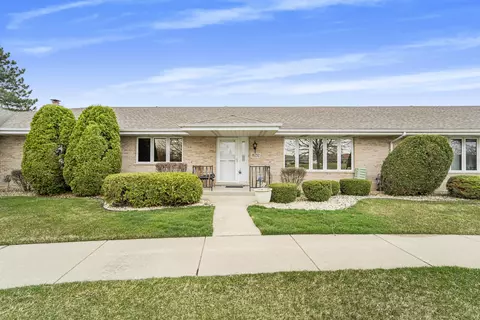 18252 Tennessee Ln, Orland Park, IL 60467