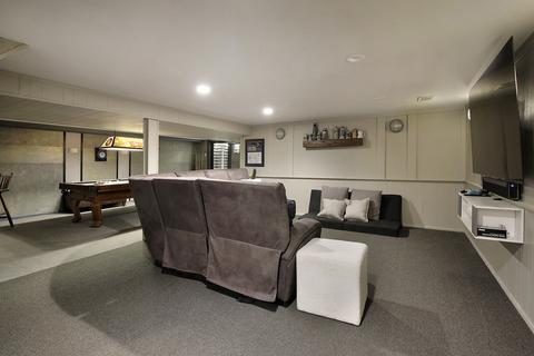 2441 Cherry Ln, Northbrook, IL 60062 photo 16
