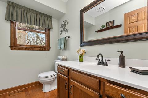 385 Pinoak Dr, Bartlett, IL 60103 photo 23