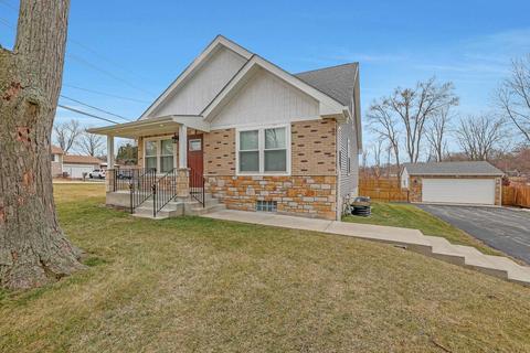 196 2nd St, Elgin, IL 60123 photo 1