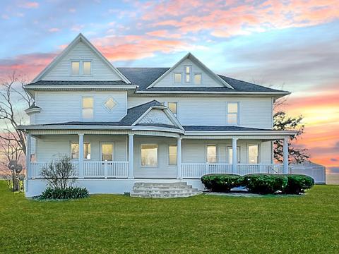 22043 1950 East St, Princeton, IL 61356