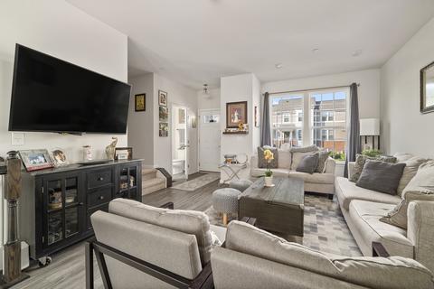 41 Nicholas Dr E, Des Plaines, IL 60016 photo 9