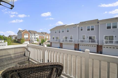 41 Nicholas Dr E, Des Plaines, IL 60016 photo 25