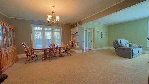 306 E Maple St, Fairbury, IL 61739 photo 6