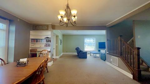 306 E Maple St, Fairbury, IL 61739 photo 3
